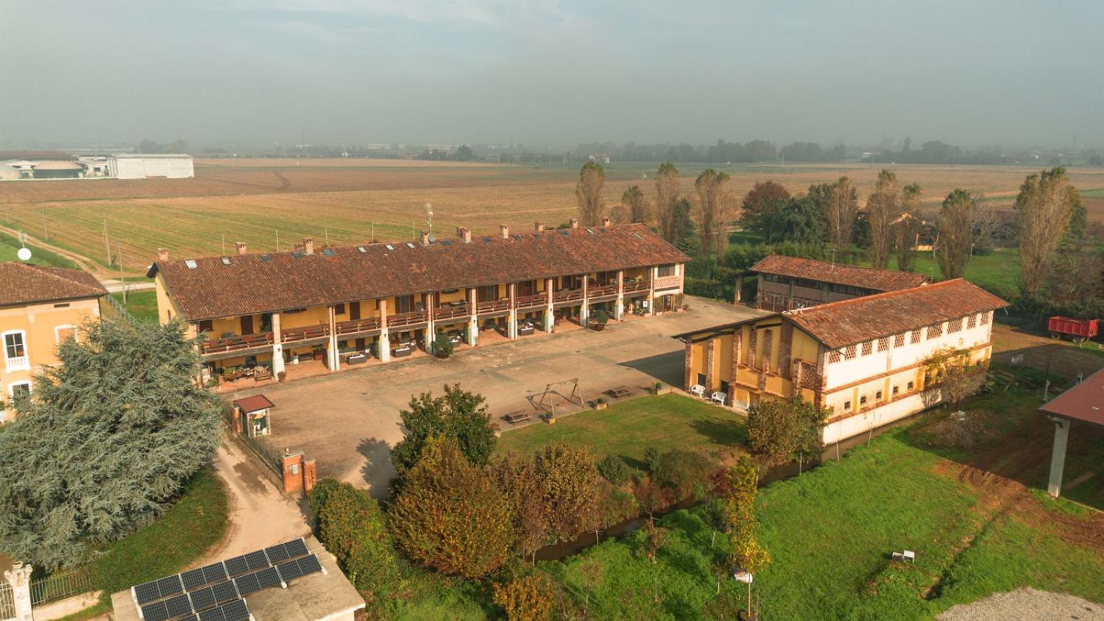 Agriturismo Bassanella トレヴィーリオ エクステリア 写真