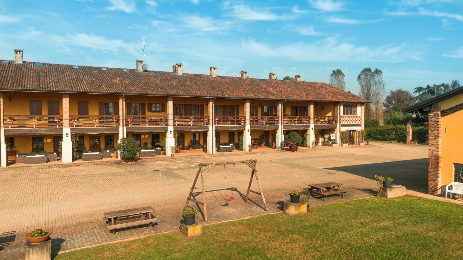 Agriturismo Bassanella トレヴィーリオ エクステリア 写真