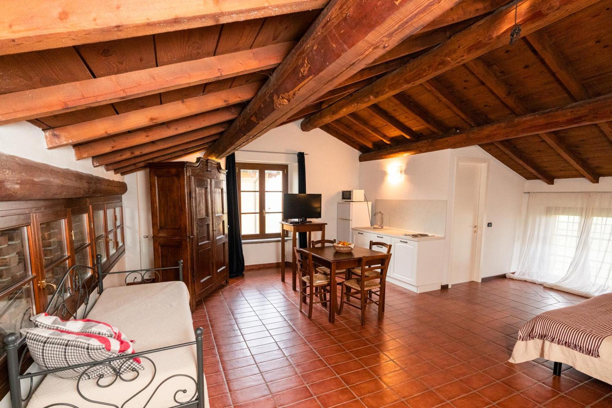 Agriturismo Bassanella トレヴィーリオ エクステリア 写真