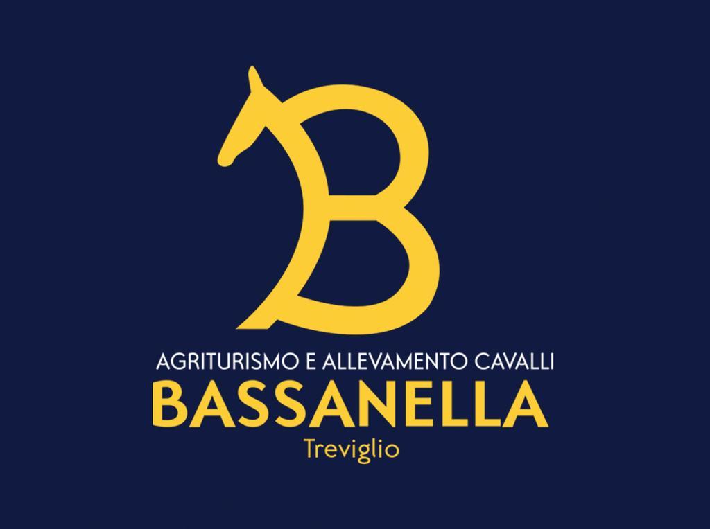 Agriturismo Bassanella トレヴィーリオ エクステリア 写真